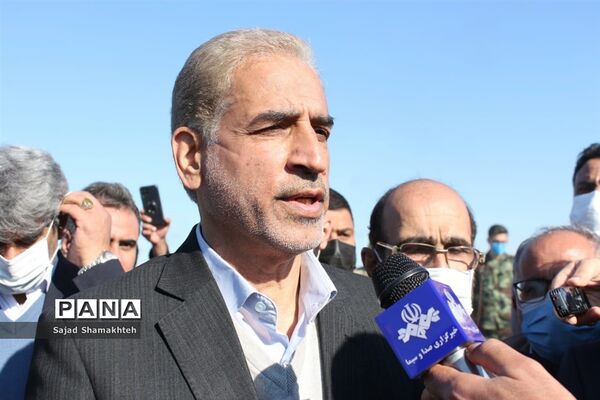 عملیات اجرایی طرح ۲۰۰۰ هکتاری بیابان زدایی و کاشت نهال در استان خوزستان