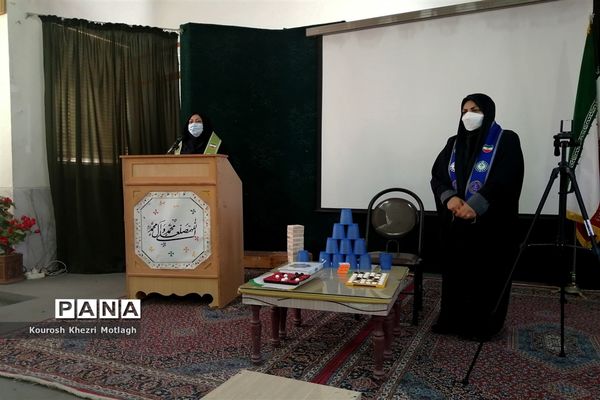 آماده‌سازی دانش‌آموزان منتخب المپیاد رویش برای مرحله استانی در شهرستان کازرون