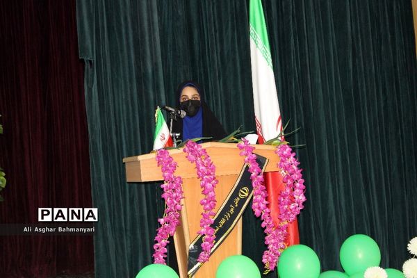 همایش تجلیل از منتخبین طرح دانش‌آموز تراز انقلاب اسلامی منطقه شبانکاره