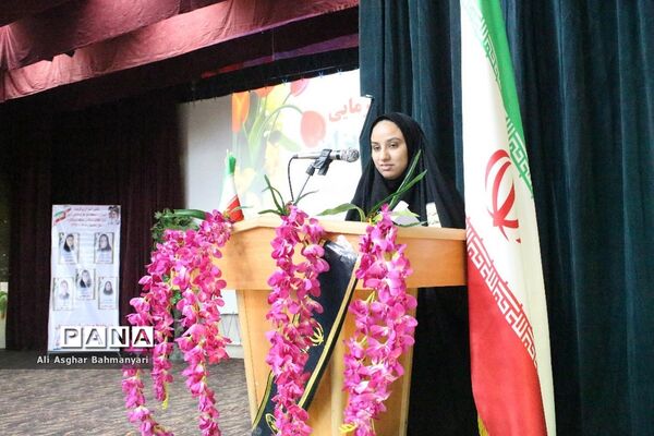 همایش تجلیل از منتخبین طرح دانش‌آموز تراز انقلاب اسلامی منطقه شبانکاره