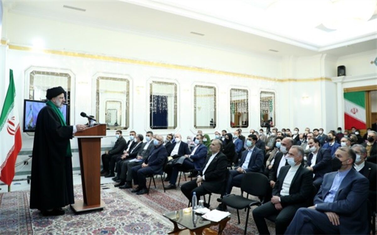 سیاست ایران نگاه متوازن به همه دنیاست