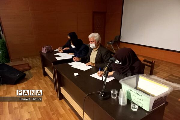 برگزاری انتخابات مجلس دانش‌آموزی ناحیه یک شیراز