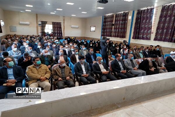 آیین تکریم و معارفه روسای سابق و جدید اداره آموزش و پرورش شهرستان نی ریز