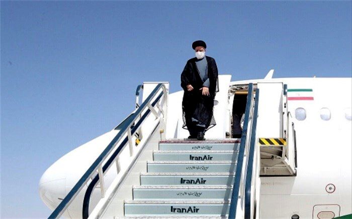 رئیس جمهوری وارد فرودگاه جیرفت شد