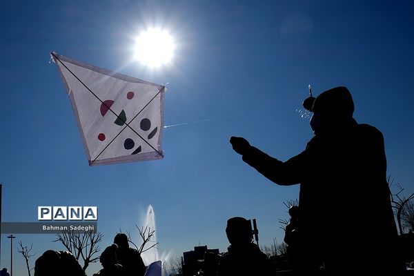 جشنواره بادبادک باز