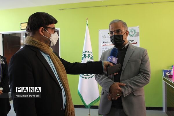 بازدید مدیرکل آموزش و پرورش فارس از محل داوری هفتمین دوره مسابقات استانی المپیاد رویش