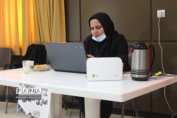 بازدید مدیرکل آموزش و پرورش فارس از محل داوری هفتمین دوره مسابقات استانی المپیاد رویش