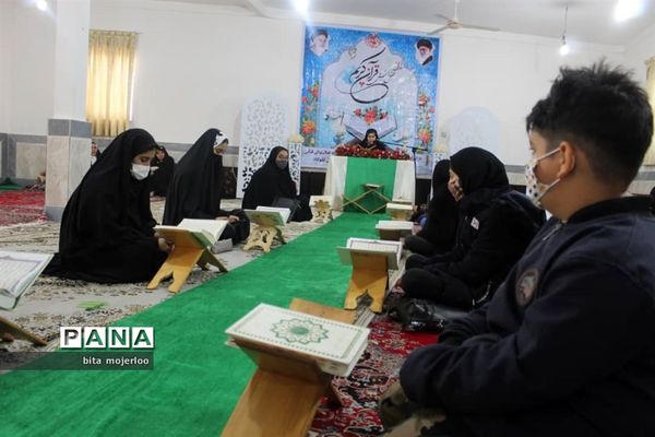 محفل انس با قرآن کریم در گلوگاه