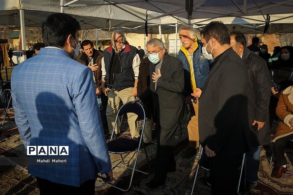 مراسم درختکاری در پارک پردیسان