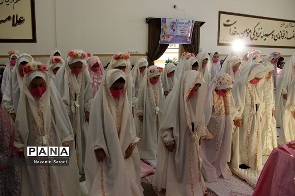 جشن عبادت دانش‌آموزان آموزشگاه شاهد فاطمه‌الزهرا(س) اسلامشهر