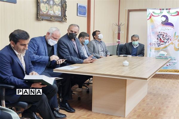 گرامیداشت روز زن در آموزش و پرورش امیدیه