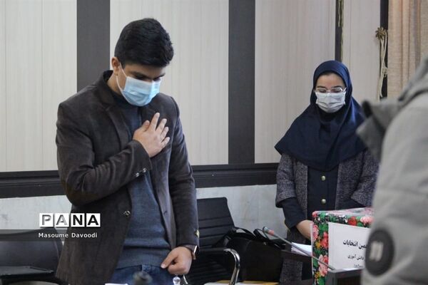 برگزاری انتخابات شورای دانش‌آموزی در ناحیه ۳ شیراز