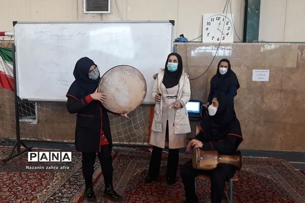 برگزاری جشن ولادت حضرت زهرا(س) و روز مادر در مدارس رودهن