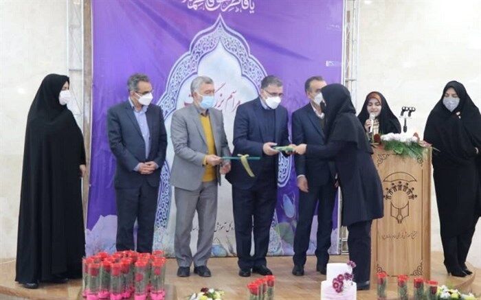 برگزاری مراسم بزرگداشت روز زن و مقام مادر در آموزش و پرورش خراسان‌رضوی