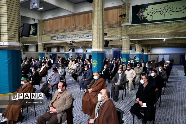 دیدار جمعی از مداحان اهل بیت(ع) با مقام معظم رهبری