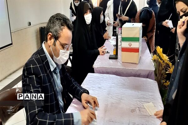 انتخابات یازدهمین دوره مجلس دانش‌آموزی پسران و دختران ناحیه ۶ مشهد مقدس