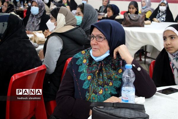 جشن ولادت حضرت زهرا در شهرستان گلوگاه