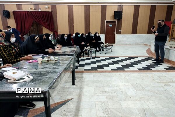 کارگاه آموزش خبرنگاری، ویژه دختران متوسطه اول