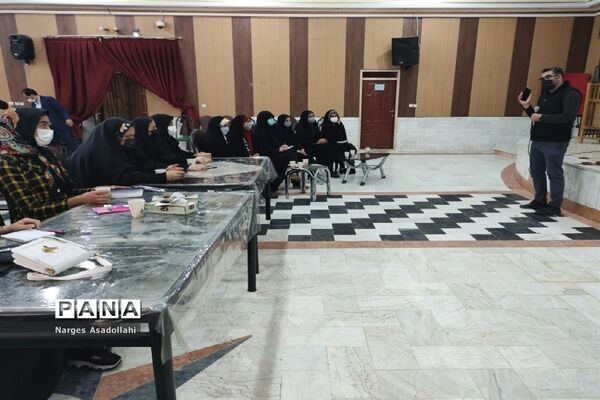 کارگاه آموزش خبرنگاری، ویژه دختران متوسطه اول