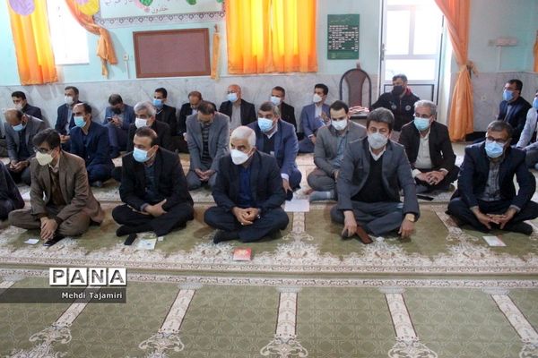 جشن ولادت حضرت فاطمه زهرا (س) همراه با  قرائت زیارت عاشورا