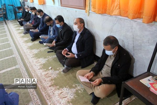 جشن ولادت حضرت فاطمه زهرا (س) همراه با  قرائت زیارت عاشورا