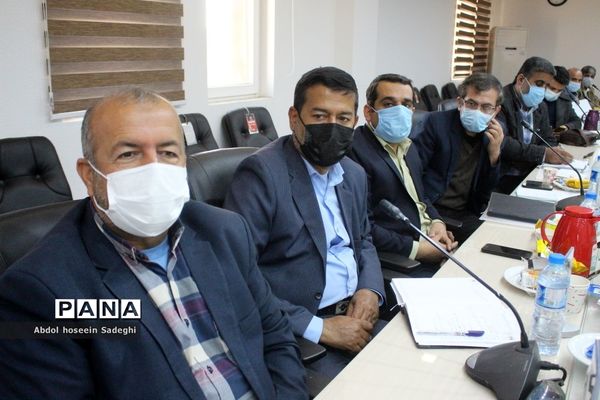 نشست هم‌اندیشی کارشناسان امور اداری آموزش و پرورش شهرستان‌ها و مناطق استان بوشهر