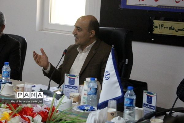 نشست هم‌اندیشی کارشناسان امور اداری آموزش و پرورش شهرستان‌ها و مناطق استان بوشهر