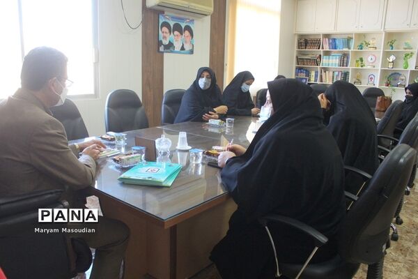 تجلیل از بانوان حوزه معاونت پرورشی و فرهنگی آموزش و پرورش استان بوشهر