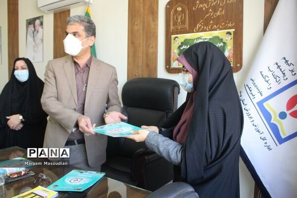 تجلیل از بانوان حوزه معاونت پرورشی و فرهنگی آموزش و پرورش استان بوشهر