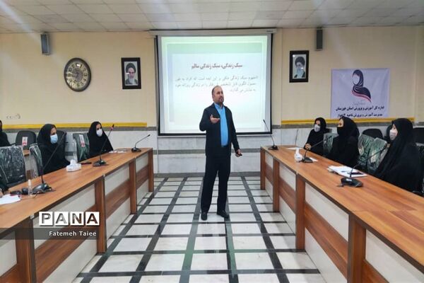 برگزاری کارگاه آموزش سواد زندگی در مسیر خوب زیستن در زندگی مشترک در ناحیه ۲ اهواز