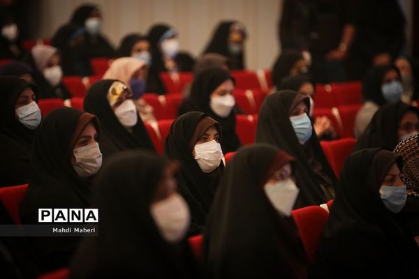 مراسم بزرگداشت روز زن در تالار وحدت