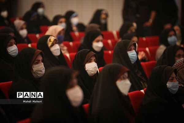 مراسم بزرگداشت روز زن در تالار وحدت