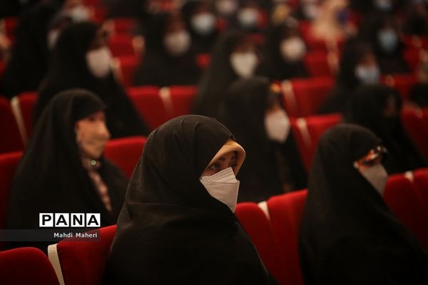 مراسم بزرگداشت روز زن در تالار وحدت