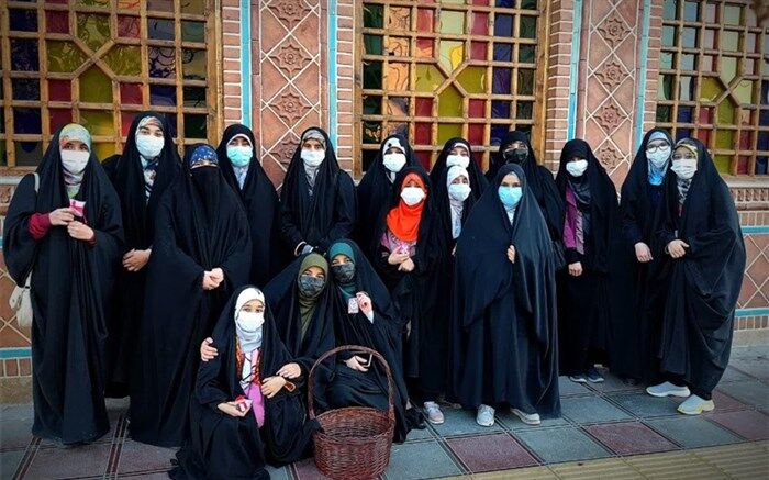پویش «فرشتگان سرزمین من» به مناسبت روز زن در قم برگزار شد