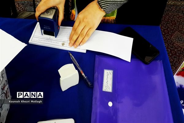 برگزاری انتخابات مجلس دانش‌آموزی در شهرستان کازرون