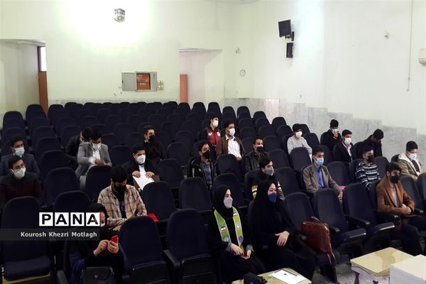 برگزاری انتخابات مجلس دانش‌آموزی در شهرستان کازرون