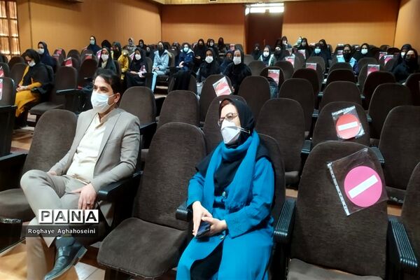 برگزاری یازدهمین انتخابات مجلس دانش‌آموزی در ناحیه 4 شیراز