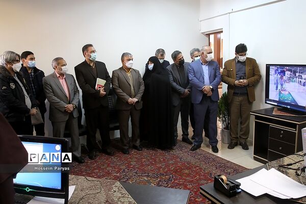 بازدید علیرضا کاظمی از دبیرخانه دریافت آثار بیست و دومین فراخوان ملی پرسش مهر ریاست جمهوری