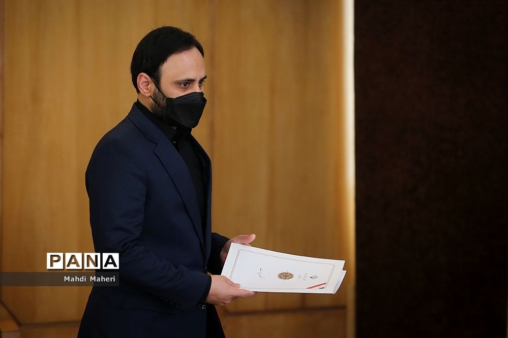 نشست خبری سخنگو‌ی دولت