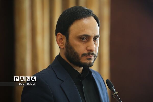 نشست خبری سخنگو‌ی دولت