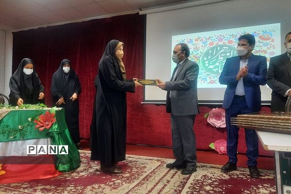 تجلیل از مدیران و معاونان بازنشسته در شهرستان پردیس