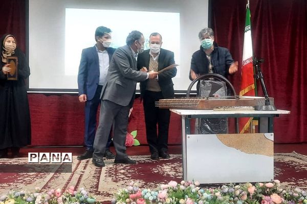 تجلیل از مدیران و معاونان بازنشسته در شهرستان پردیس