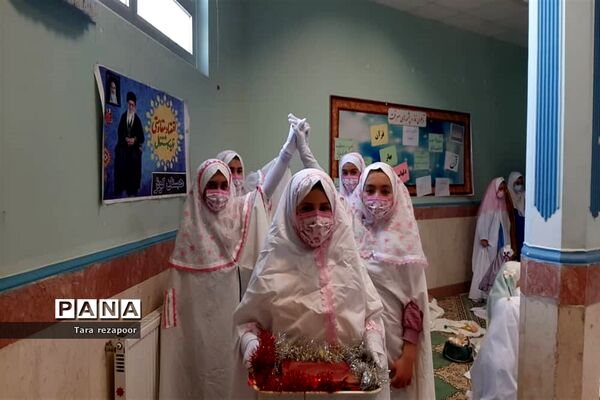 برگزاری جشن تکلیف دختران مدرسه کوثر جوادآباد