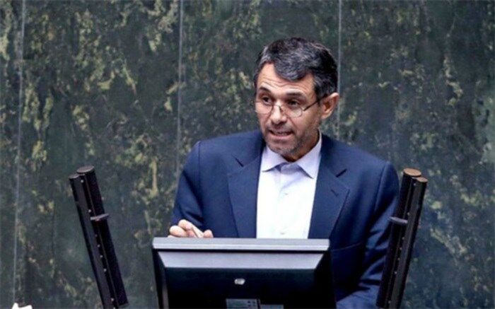 چرا کسی جلودار ارابه‌های مرگ نیست