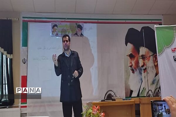 برگزاری دوره آموزشی دانش‌آموزان خبرنگار پیشتاز و پانا در ناحیه 4 کرج