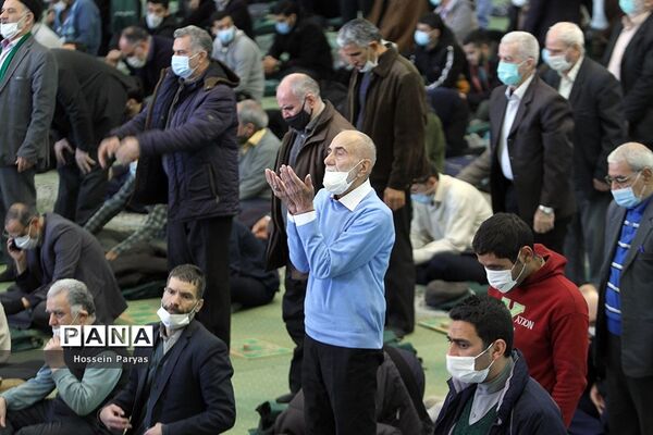 راهپیمایی  نمازگزاران تهرانی در حمایت از مردم مظلوم یمن