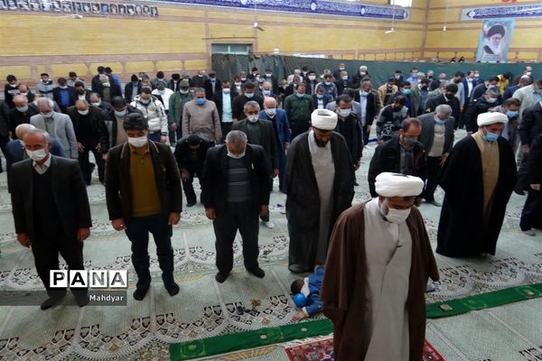 نماز جمعه در مسجد اعظم شهر جوادآباد