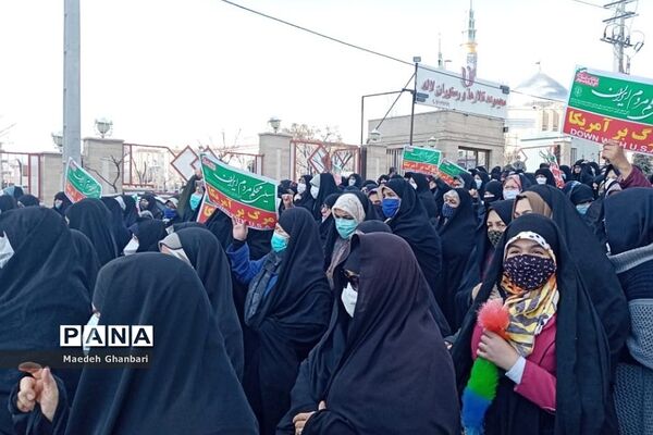راهپیمایی نمازگزاران بعد از نماز جمعه شهر پردیس