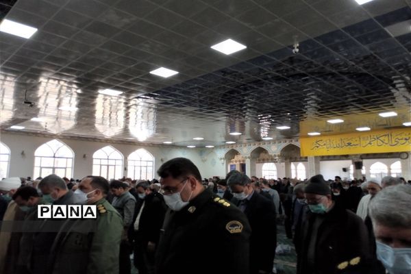 برپایی نماز جمعه کاشمر در جوار امامزاده سید حمزه (ع)