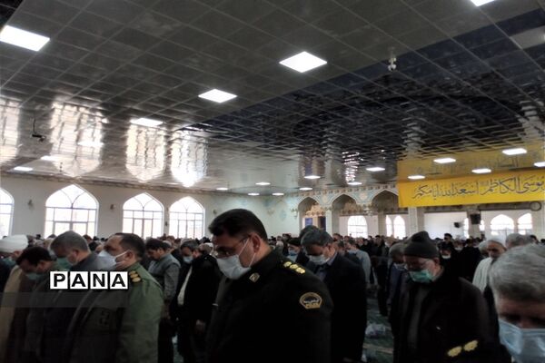 برپایی نماز جمعه کاشمر در جوار امامزاده سید حمزه (ع)